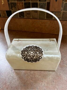 Vintage Milardy lucite box purse *RARE FIND